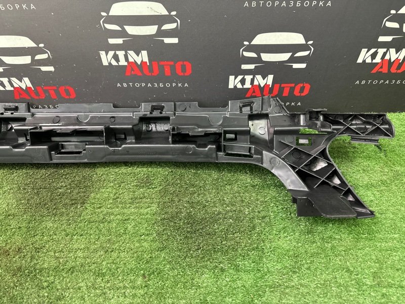 Усилитель бампера Ford Focus 2