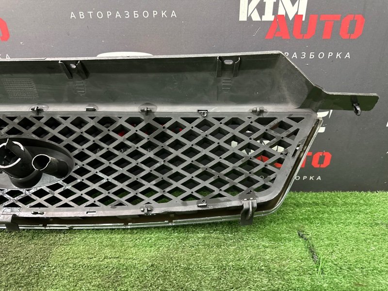 Решетка радиатора Ford C-Max