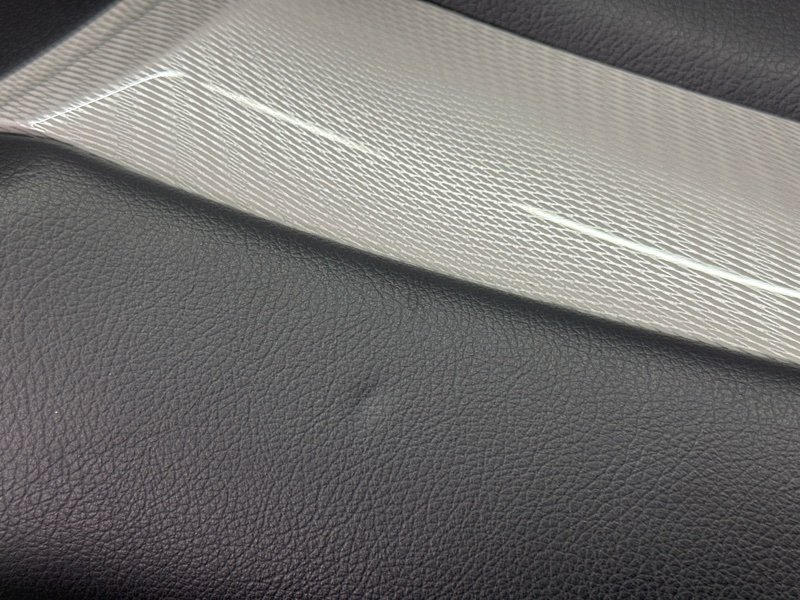 Обшивка двери Mitsubishi Outlander