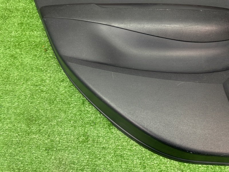 Обшивка двери Hyundai I20