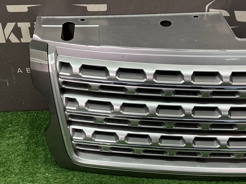 Решетка радиатора Land Rover Range Rover L405