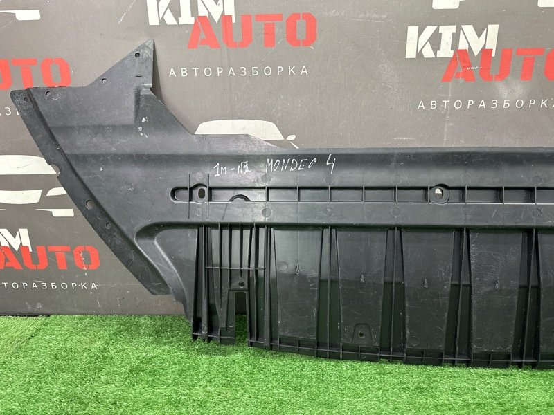 Пыльник переднего бампера Ford Mondeo 4