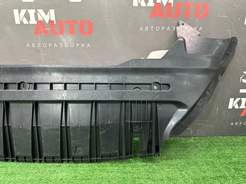 Пыльник переднего бампера Ford Mondeo 4