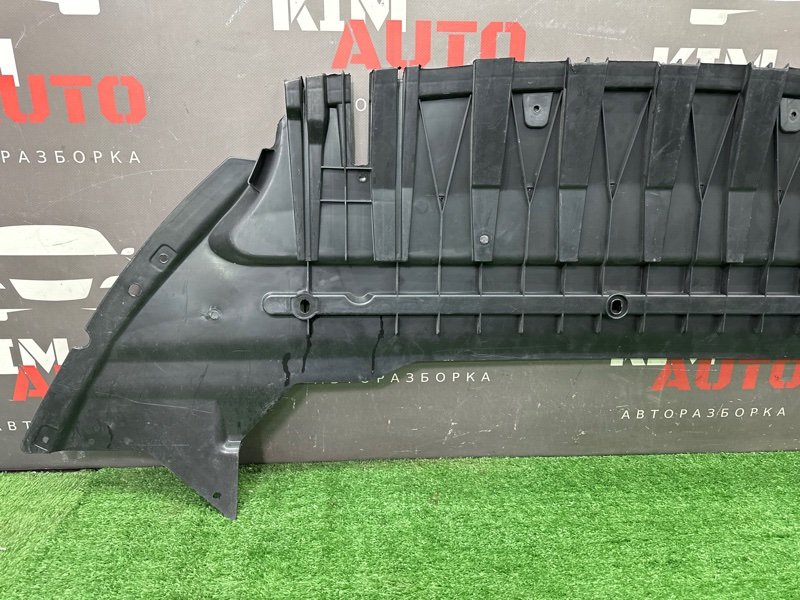 Пыльник переднего бампера Ford Mondeo 4