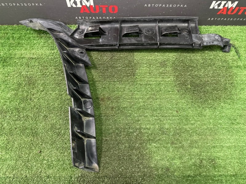 Кронштейн бампера Volkswagen Passat B5