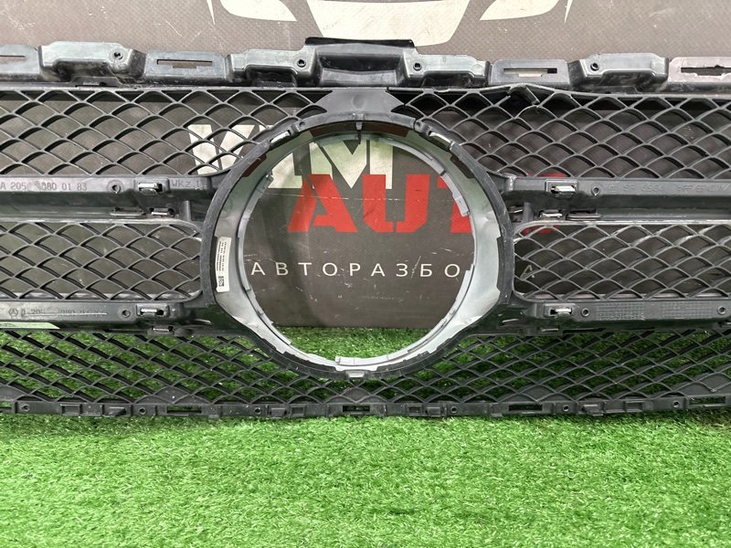 Решетка радиатора Mercedes-Benz C-Class W205