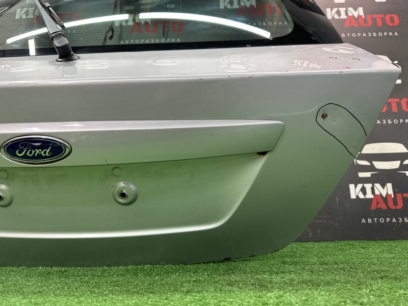 Крышка багажника Ford Mondeo 3