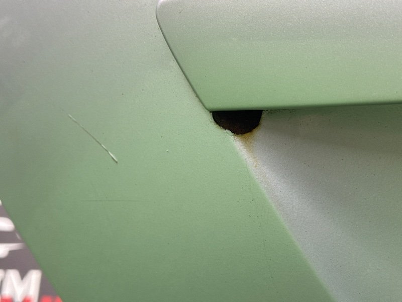 Крышка багажника Ford Mondeo 3