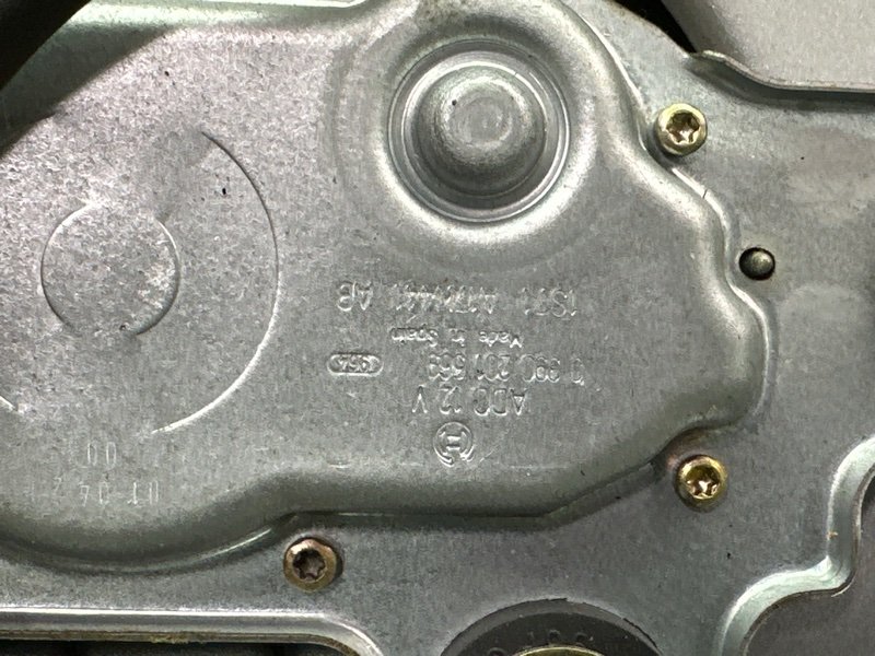 Крышка багажника Ford Mondeo 3