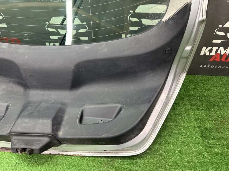 Крышка багажника Ford Mondeo 3