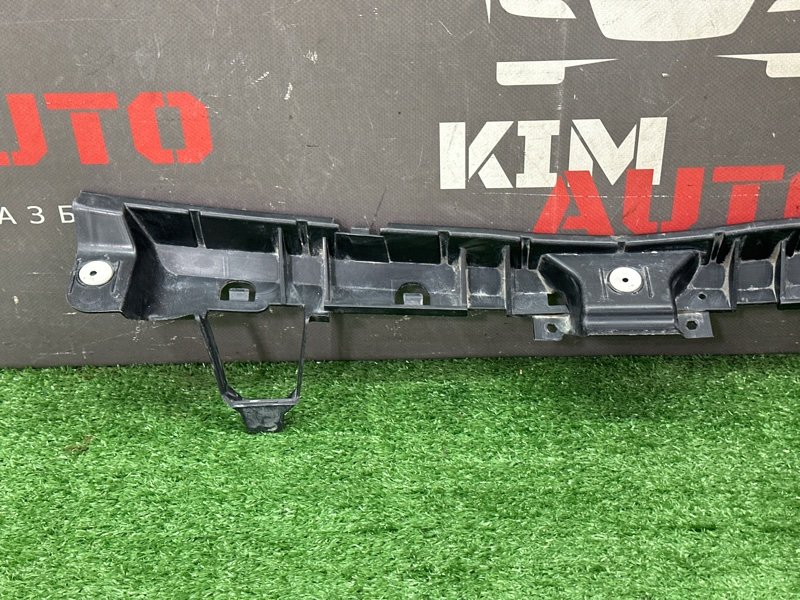 Кронштейн бампера Opel Astra J