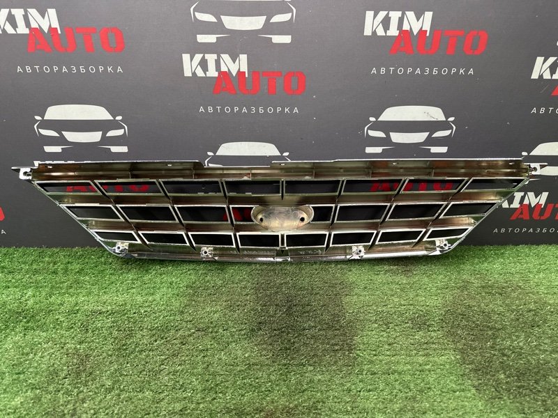 Решетка радиатора Kia Spectra