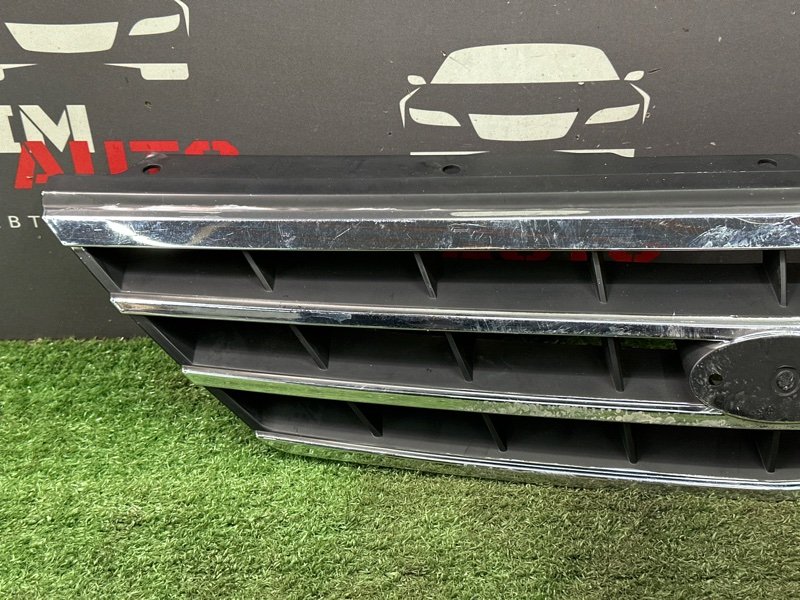 Решетка радиатора Kia Spectra