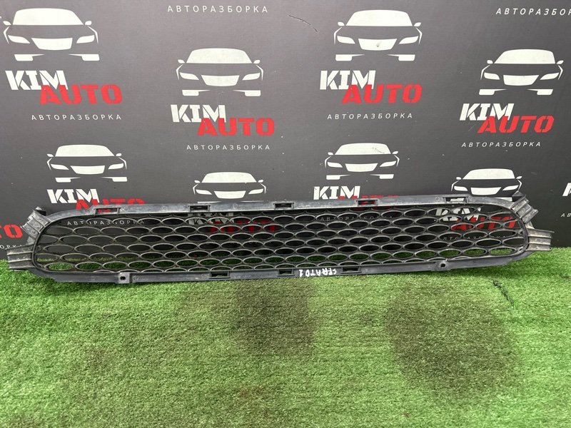 Решетка бампера нижняя Kia Cerato 1
