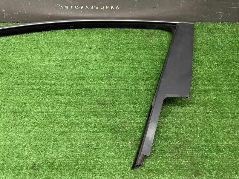 Уплотнитель стекла направляющий Opel Astra J