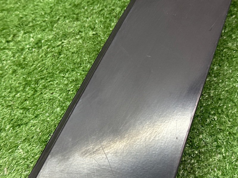 Уплотнитель стекла направляющий Opel Astra J