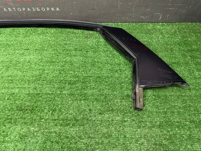 Уплотнитель стекла направляющий Ford Mondeo 4