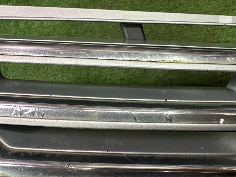 Решетка радиатора Kia Cerato 1 LD