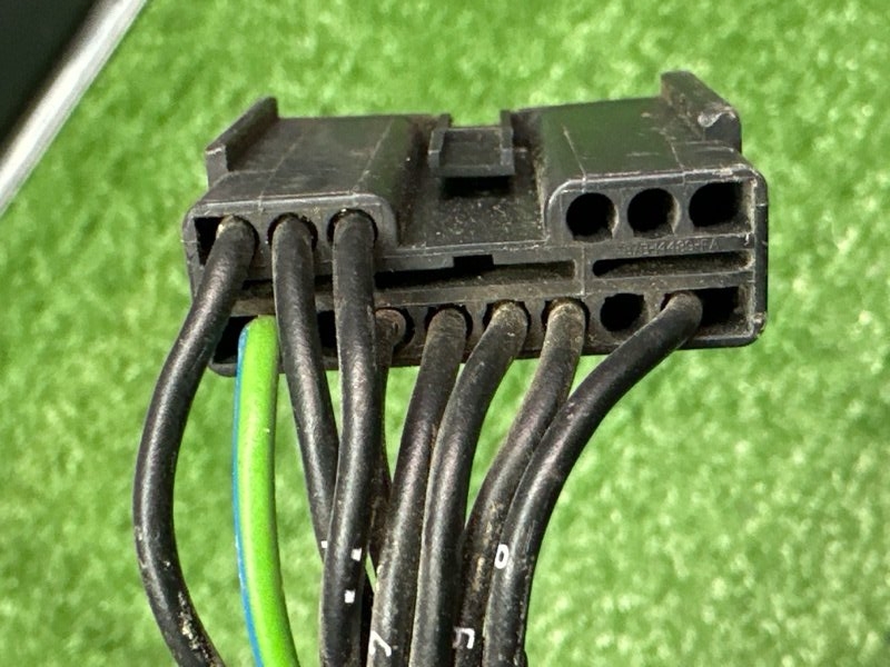 Крышка багажника Ford Focus 2 HB