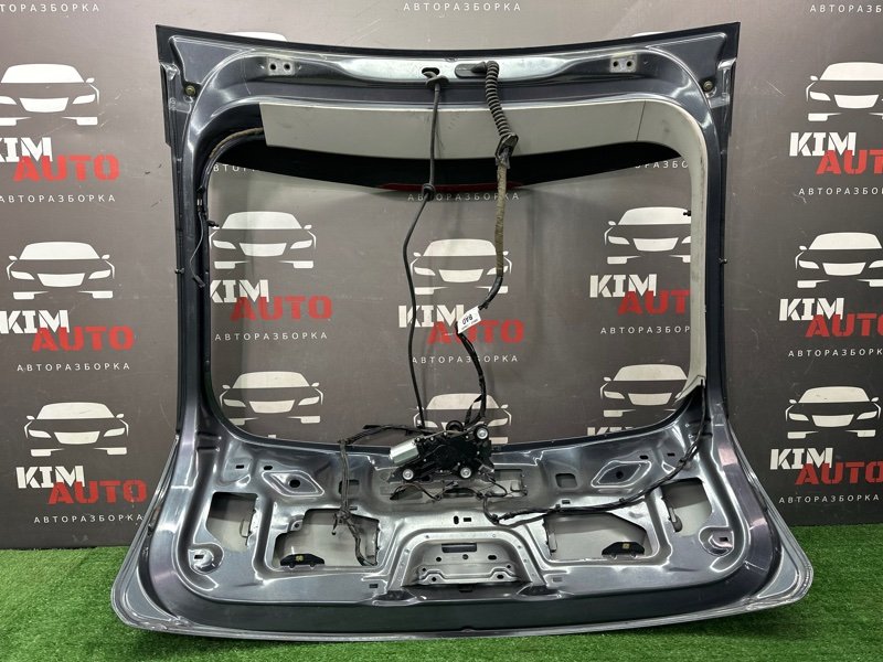 Крышка багажника Ford Focus 2 HB