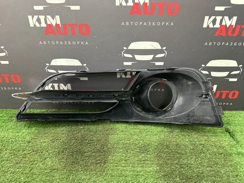 Решетка ПТФ Audi A8 D4