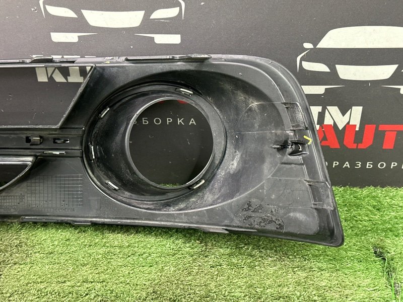 Решетка ПТФ Audi A8 D4