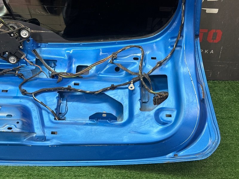 Крышка багажника Ford Focus 2