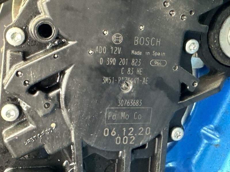 Крышка багажника Ford Focus 2