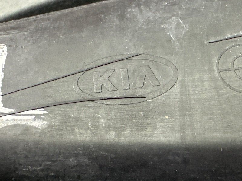 Заглушка ПТФ Kia Cerato 1