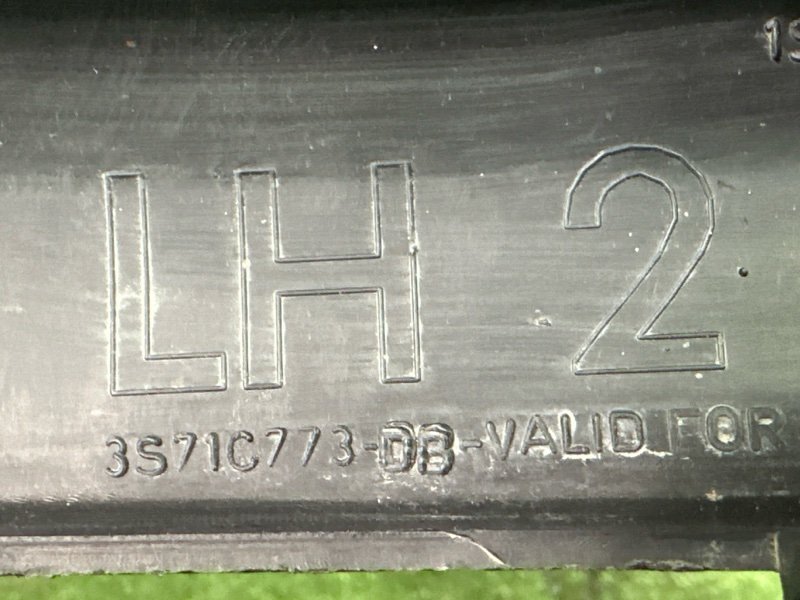 Накладка заднего бампера Ford Mondeo 3