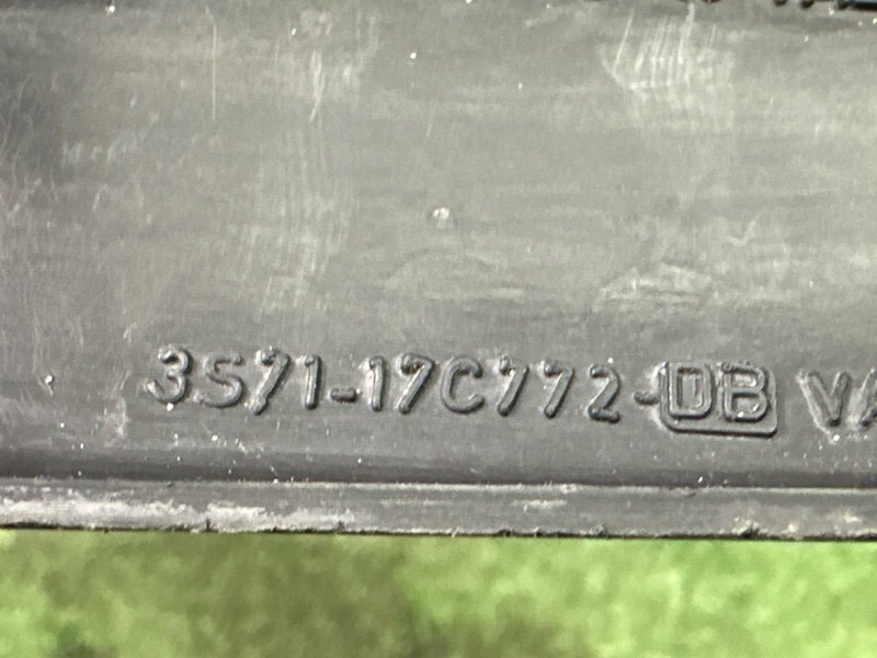 Накладка заднего бампера Ford Mondeo 3