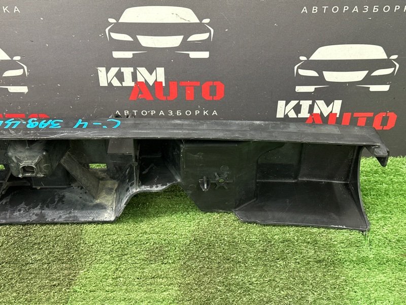 Усилитель бампера Citroen C 4