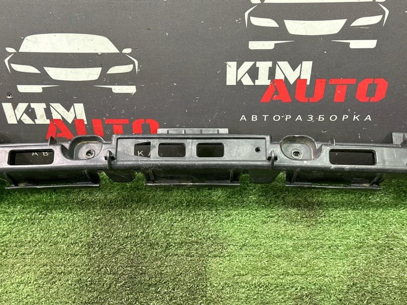 Кронштейн заднего бампера центральный Chevrolet Cruze J300