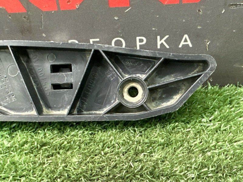 Кронштейн бампера Ford Mondeo 4