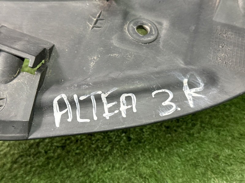 Кронштейн бампера SEAT ALTEA