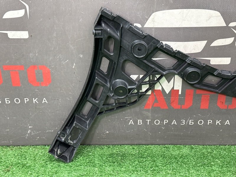 Кронштейн бампера Volkswagen Polo 5