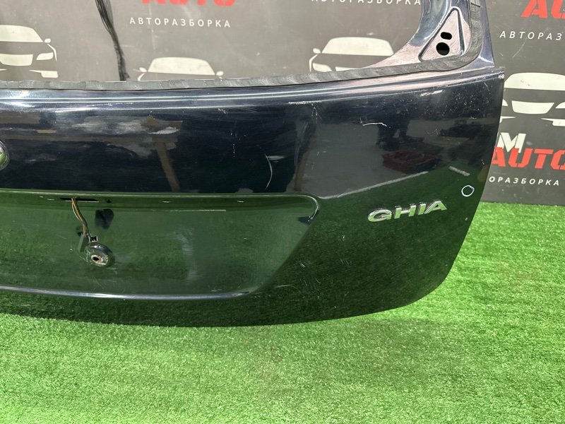 Крышка багажника Ford Focus 2