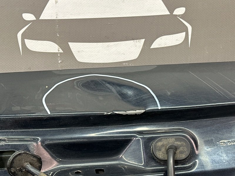Крышка багажника Ford Focus 2