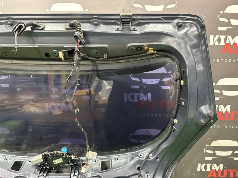 Крышка багажника Kia Ceed 1