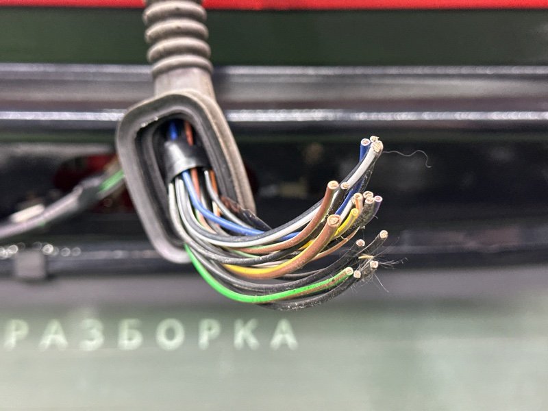 Крышка багажника Ford Mondeo 4