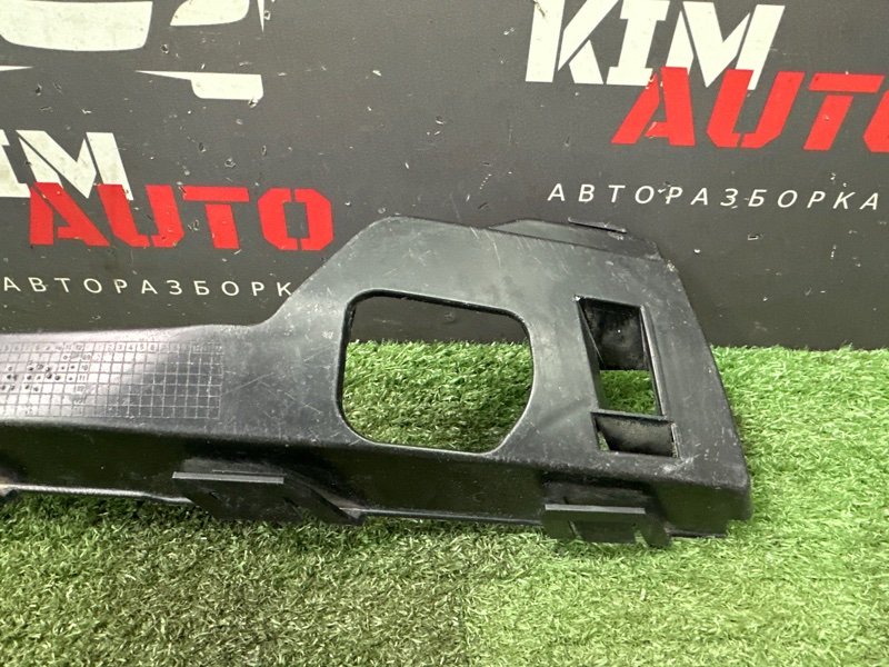 Кронштейн бампера Ford Focus 2