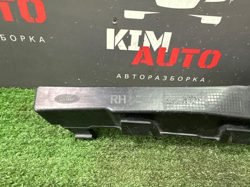 Кронштейн бампера Ford Focus 2