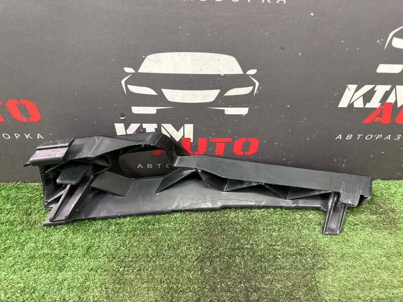 Кронштейн бампера Ford Focus 2