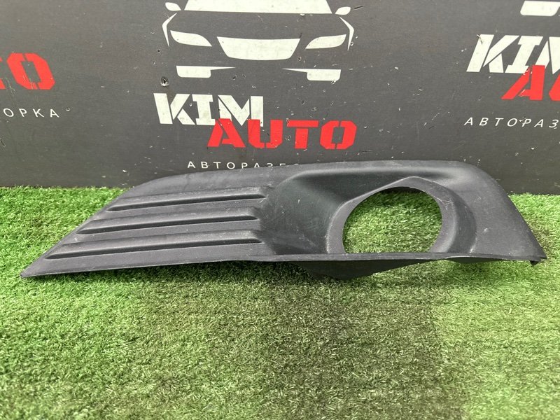 Рамка ПТФ Ford Focus 2