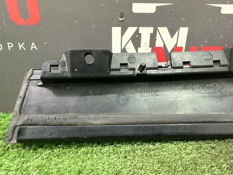 Накладка двери наружная Ford Focus 3