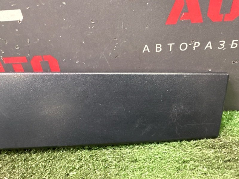 Накладка двери наружная Ford Focus 2