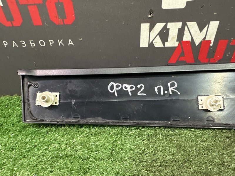 Накладка двери наружная Ford Focus 2