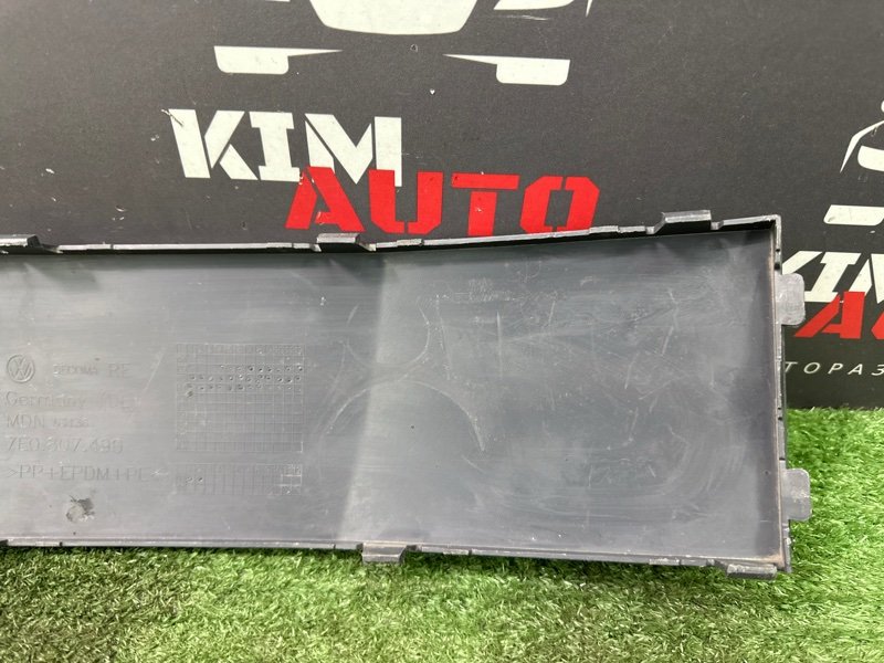 Заглушка ПТФ Volkswagen Transporter T5