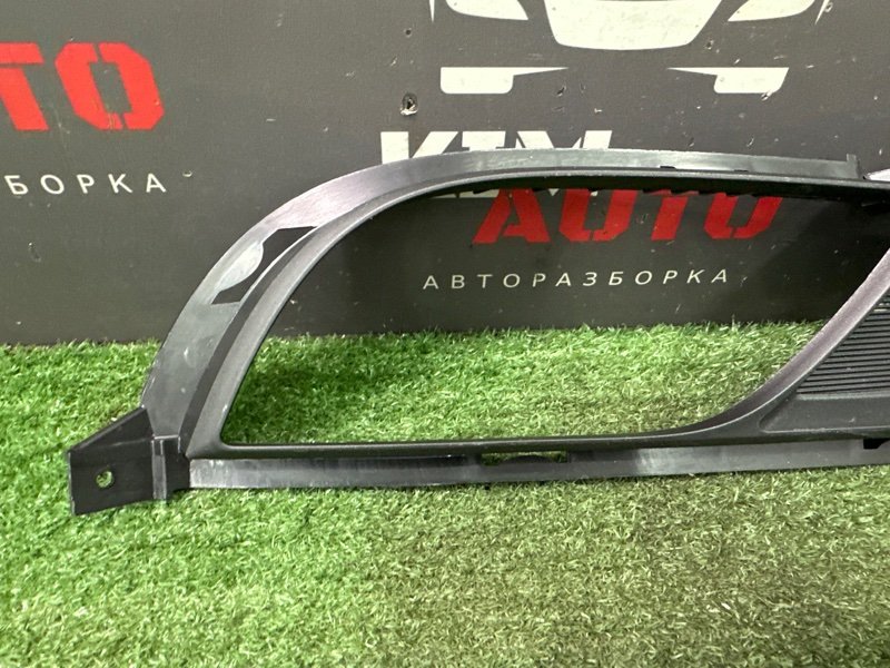 Рамка ПТФ Kia Cerato 3 YD