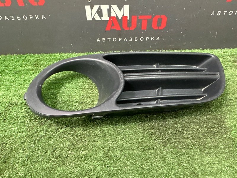 Рамка ПТФ Skoda Fabia 1 MK1